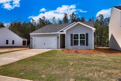 /international/us/132-traditions-drive-trenton-sc-110103811424/
