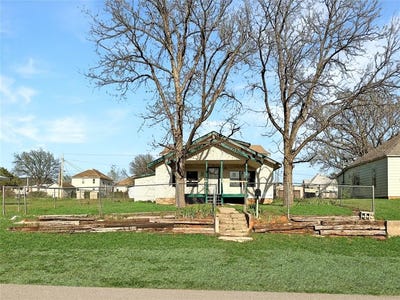 /international/us/406-n-7th-street-sayre-ok-110100566040/
