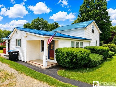 /international/us/5479-e-lake-road-dewittville-ny-110108915332/