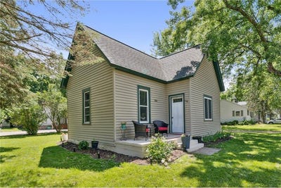 /international/us/356-e-6th-street-new-richmond-wi-110100562745/