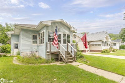 /international/us/227-n-crescent-drive-mason-city-ia-110101501068/?lang=en