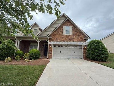 /international/us/6168-sunny-brook-drive-clemmons-nc-110107908849/