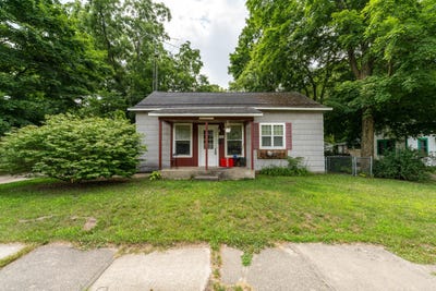 /international/us/305-w-saint-marys-street-decatur-mi-110100897766/