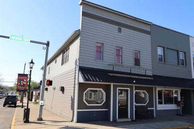 /international/us/101-w-main-street-syracuse-in-110107614959/
