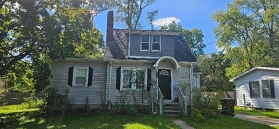 /international/us/611-w-miller-road-lansing-mi-110110365827/