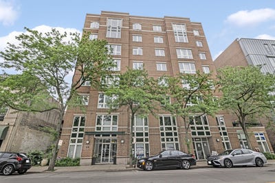 /international/us/811-chicago-avenue-evanston-il-110104558558/