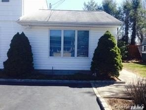 /international/us/5-evelyn-road-port-jefferson-ny-110108336887/