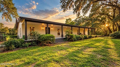 /international/us/22304-ne-35th-avenue-melrose-fl-110109563641/