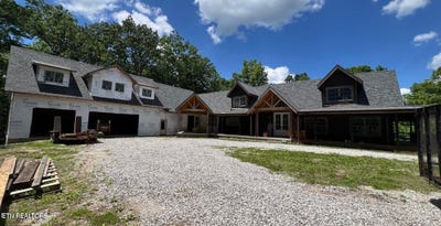 /international/us/1631-grave-hill-rd-oneida-tn-110107870806/