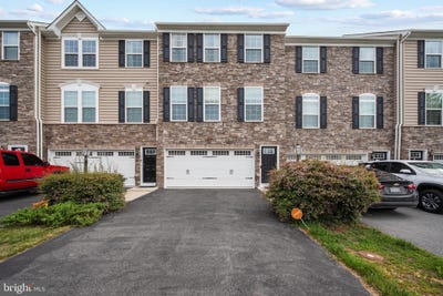 /international/us/184-trout-lily-drive-lake-frederick-va-110108856264/