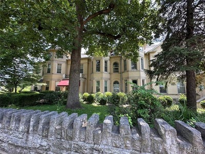 /international/us/417-prospect-street-alton-il-110101217829/