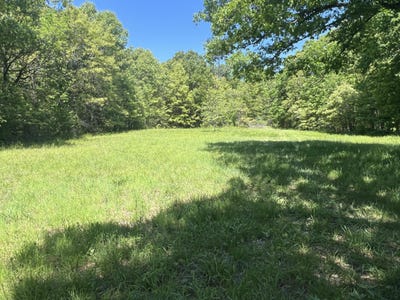 /international/us/humansville-mo-110107780630/