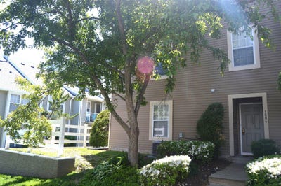 /international/us/1603-society-place-newtown-pa-110107990821/