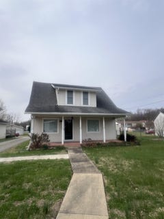 /international/us/1236-glenwood-street-milton-wv-110108332849/