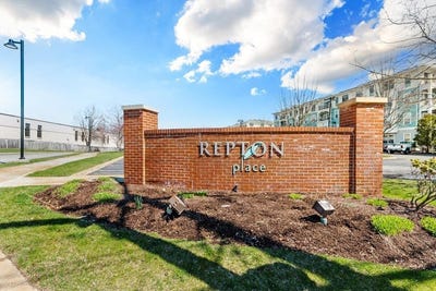 /international/us/4-repton-cir-watertown-ma-110107155435/