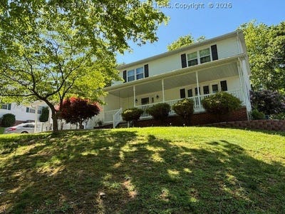 /international/us/11-monterey-lane-cross-lanes-wv-110107936276/