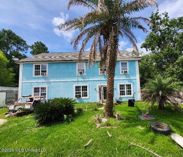 /international/us/6186-e-lamar-street-bay-saint-louis-ms-110119966421/