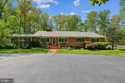 /international/us/4318-pinetree-rd-rockville-md-110107510571/