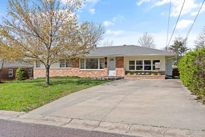/international/us/1103-sioux-drive-fulton-mo-110105323514/
