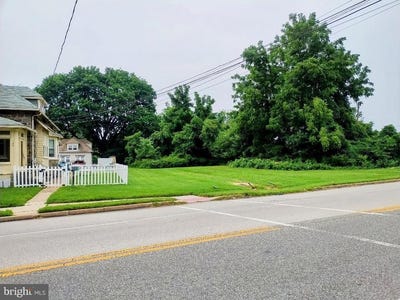 /international/us/100-w-brookhaven-road-brookhaven-pa-110101403794/?lang=id