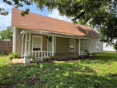 /international/us/603-w-bloodworth-street-olney-tx-110100331701/