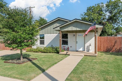 /international/us/614-w-3rd-st-mcgregor-tx-110100526344/