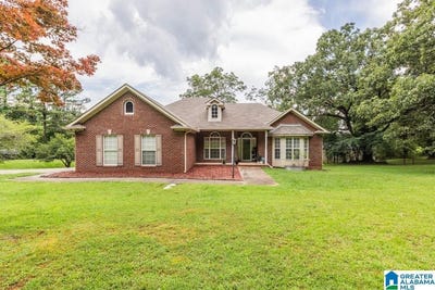 /international/us/502-green-valley-drive-moody-al-110100728898/