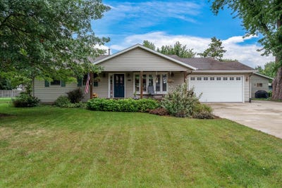 /international/us/5810-vesper-drive-south-beloit-il-110110280519/