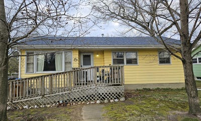 /international/us/209-s-marshall-street-new-buffalo-mi-110107233408/