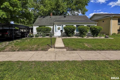 /international/us/316-n-putnam-street-moweaqua-il-110106346696/