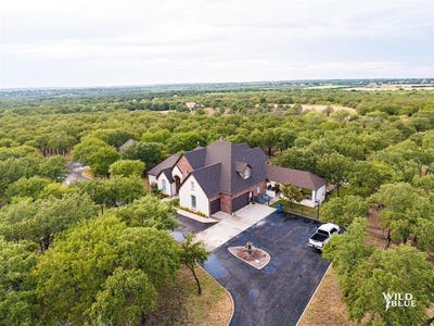 /international/us/148-northstar-estates-drive-eastland-tx-110094401371/