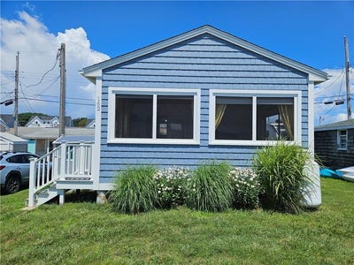 /international/us/854-matunuck-beach-road-south-kingstown-ri-110100943024/