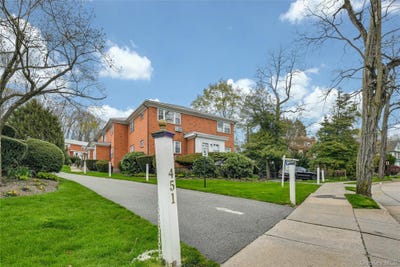 /international/us/451-main-street-northport-ny-110107312724/