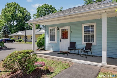 /international/us/333-west-avenue-milford-ct-110108772675/