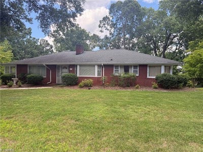 /international/us/815-nc-highway-65-reidsville-nc-110110269237/