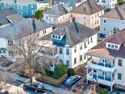 /international/us/17-19-lowe-st-quincy-ma-110107032565/