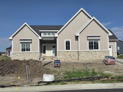 /international/us/2236-ketelsen-drive-ames-ia-110108551883/
