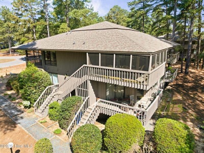 /international/us/424-foxcroft-circle-jackson-springs-nc-110107352668/
