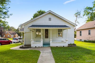 /international/us/539-s-main-street-waterloo-il-110108933562/