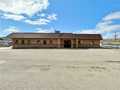 /international/us/229-n-jefferson-st-new-castle-pa-110107319210/