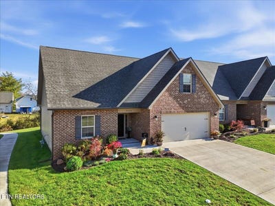 /international/us/7434-willow-path-lane-knoxville-tn-110106502823/
