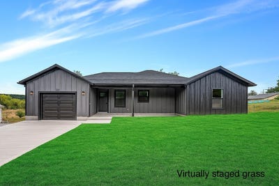 /international/us/150-persimmon-street-rockaway-beach-mo-110101865780/