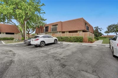 /international/us/4887-nw-94th-terrace-sunrise-fl-110106456437/