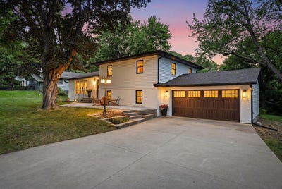 /international/us/6525-maple-drive-waconia-mn-110109109478/