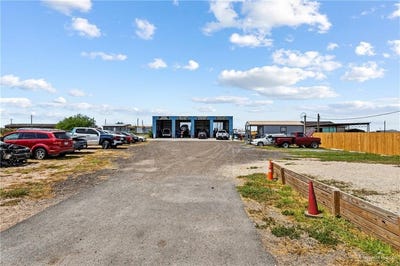 /international/us/24013-uresti-road-edinburg-tx-110120029118/