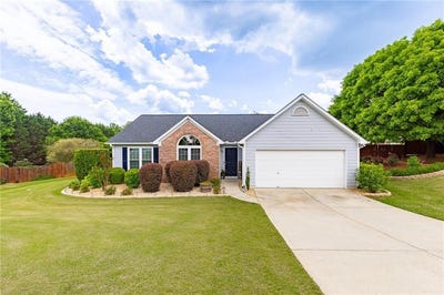 /international/us/8860-creekstone-place-gainesville-ga-110108448841/
