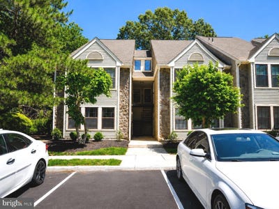 /international/us/58-summit-court-marlton-nj-110108733858/