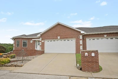/international/us/1701-village-lane-neosho-mo-110109059054/