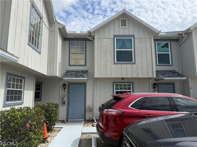 /international/us/1005-sw-48th-terrace-cape-coral-fl-110108382957/