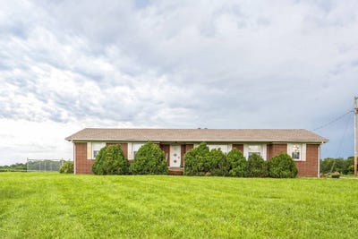 /international/us/225-garner-rd-morrison-tn-110100628096/